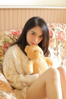 车上他吃我奶好爽